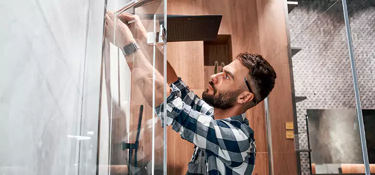 Replace Shower Doors with Frameless Glassmanor